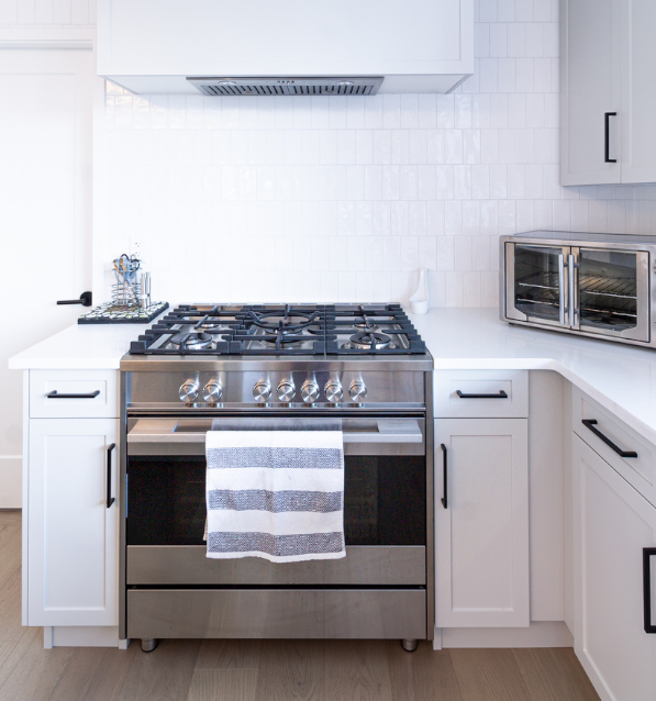 Gas fitting Melbourne for stove oven