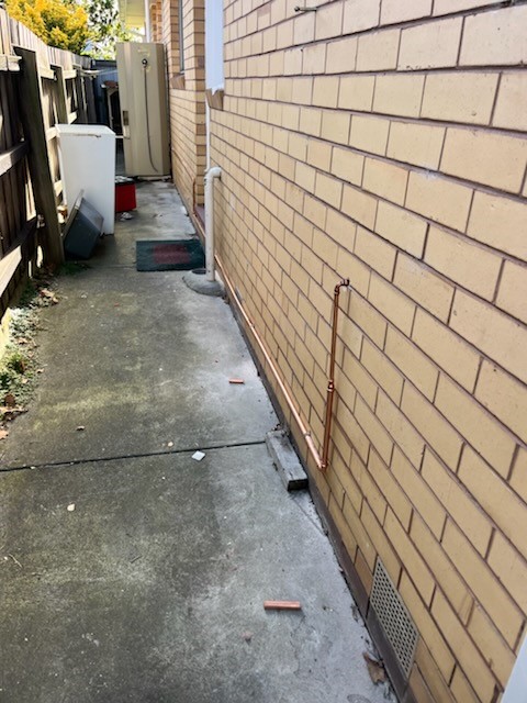 New external copper gas line installed in Forest Hill